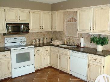 Kitchen Cabinets Design Online on Kitchen Cabinets And Bathroom Cabinets     Merillat