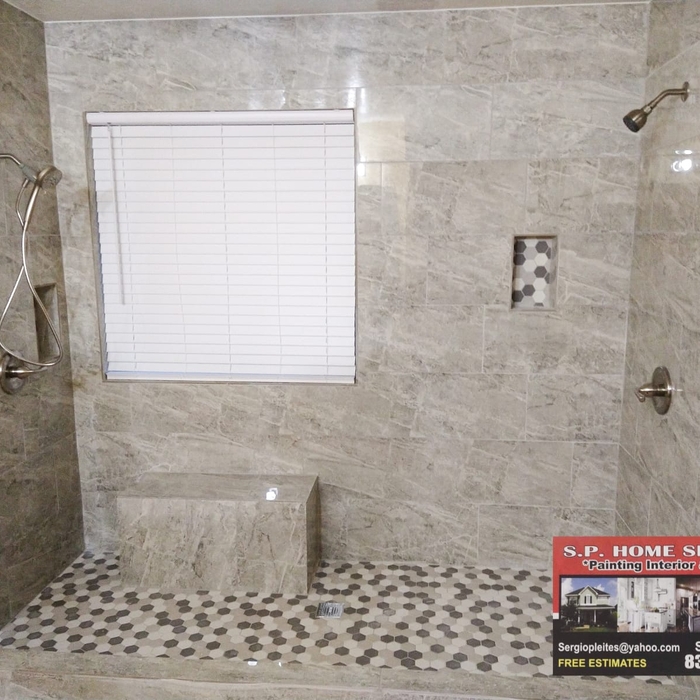 master bedroom bathroom