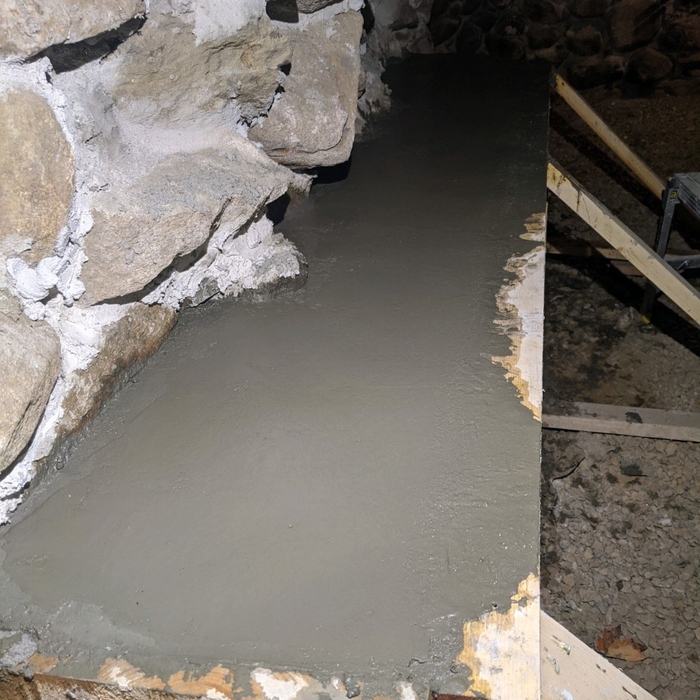 Retaining wall during the curing process