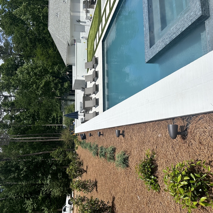 outside speakers around pool