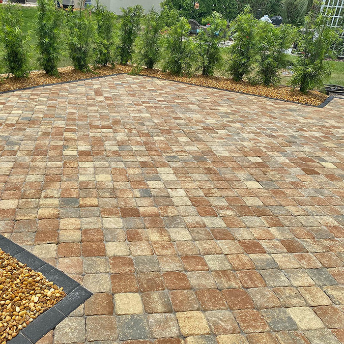 After Paver Patio w/ charcoal edging