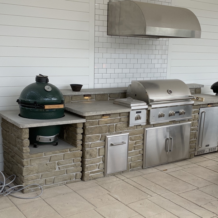 Custom-made Outdoor Kitchen