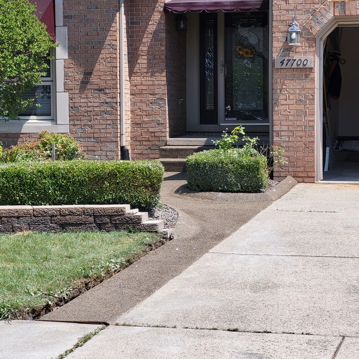 Exposed aggregate front steps / Driveway extension