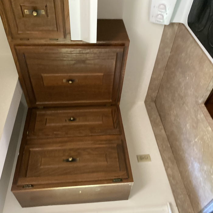 cabinets replacement