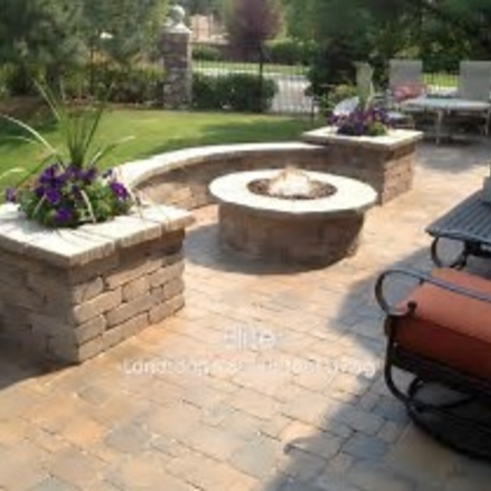 Fire Pit Patio &amp; Hardscape walls