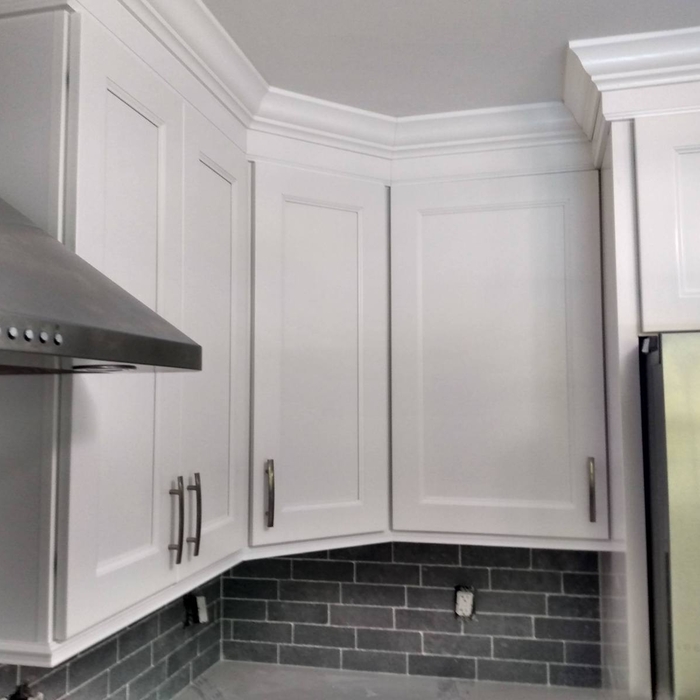 38&rdquo; ceiling contemporary cabinets
