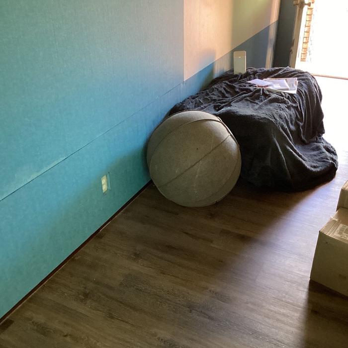 Accustic wall padding