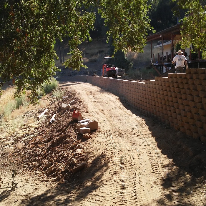 Finished retaining wall
