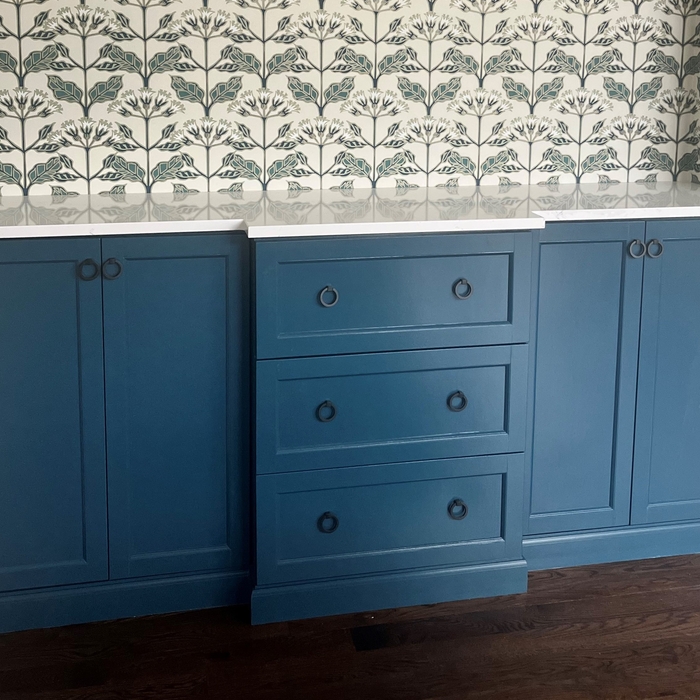 Built-in buffet