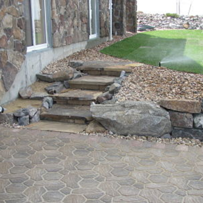 Flagstone Steps/Paver Patio