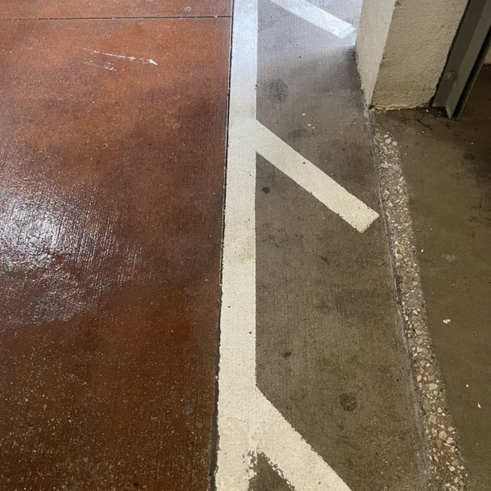 Dumper pad cleaning