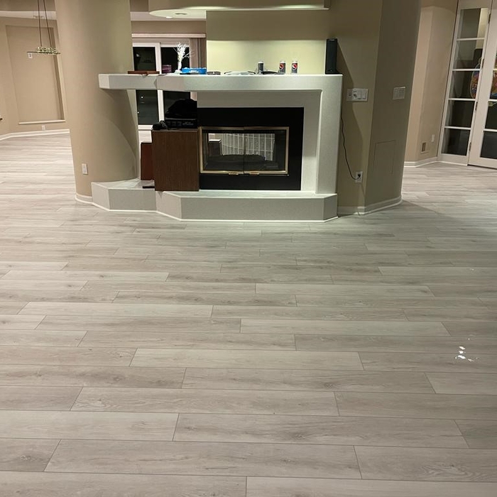 White wash LVP