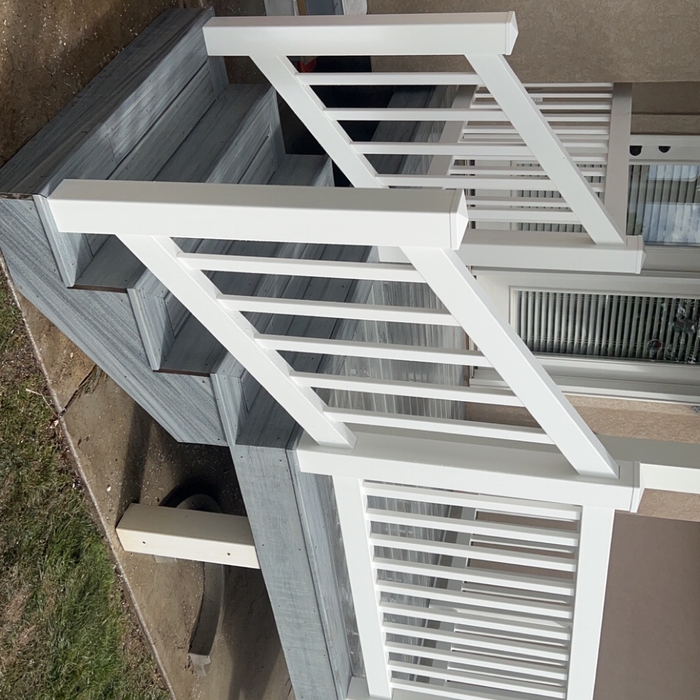 White vinyl railing