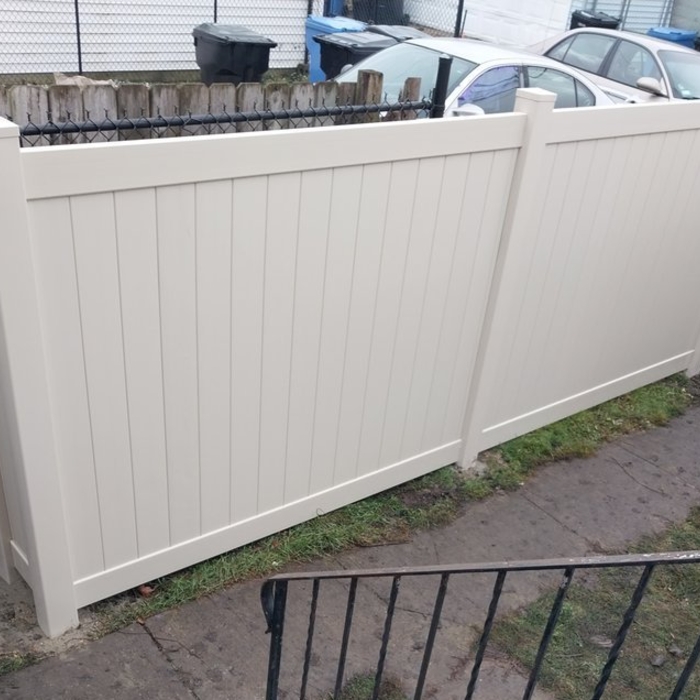 White Privacy Vinyl Fence