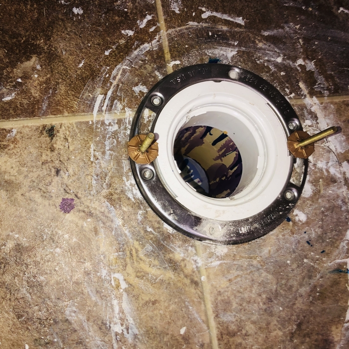 Toilet flange