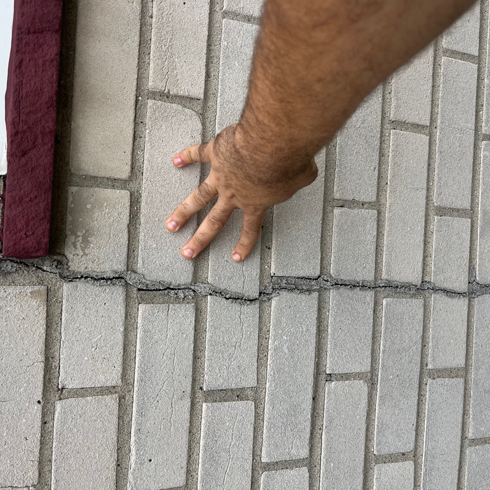 Split Cracking on Exterior Wall