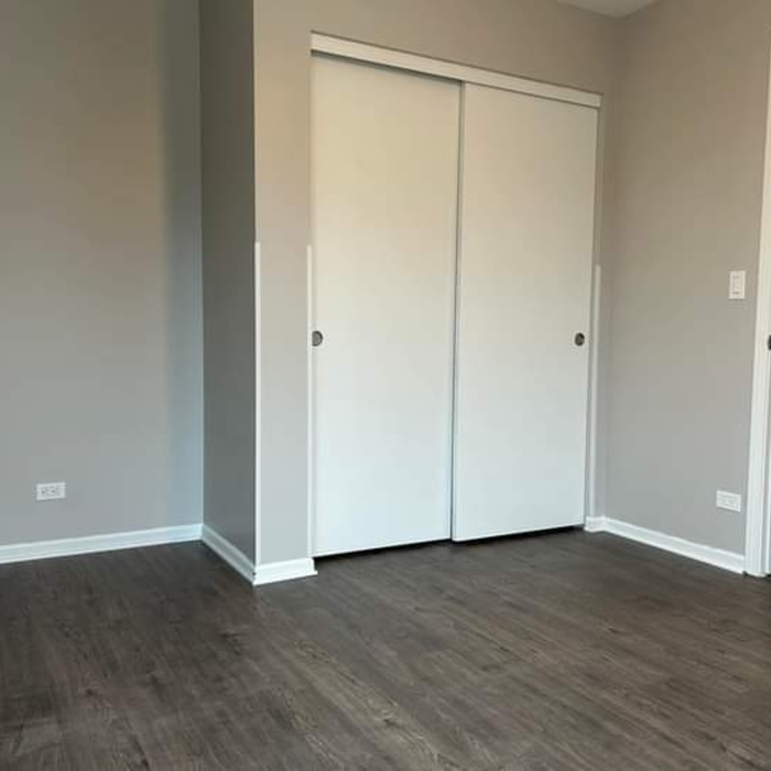 closet door installation