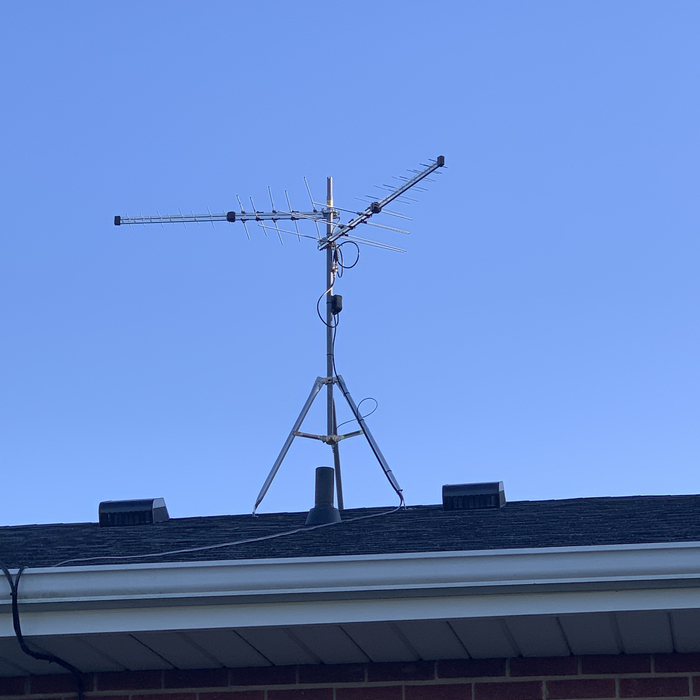 Two Market antenna system