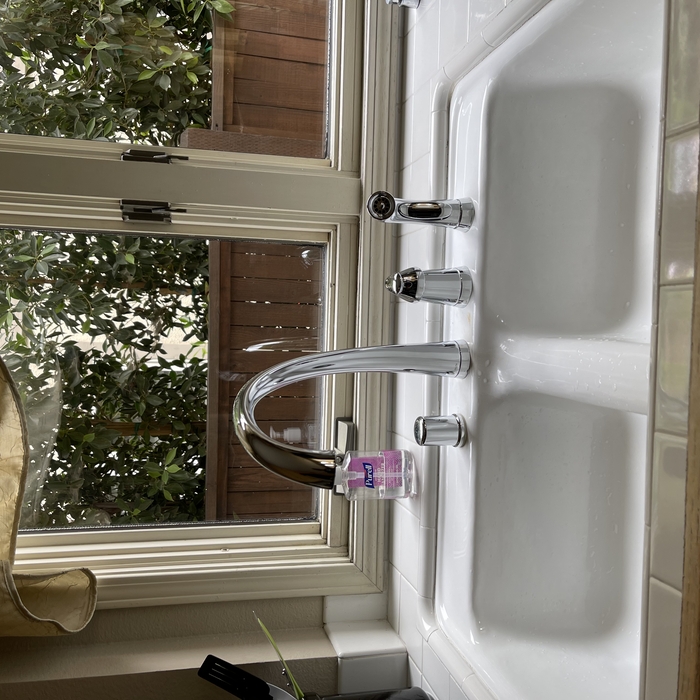 Kitchen faucet installed