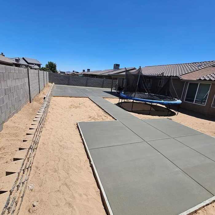 Retaining wall
