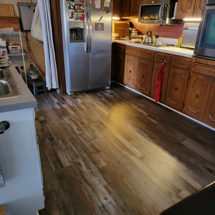 Floors 2000 Luxury Vinyl Plank Flooring