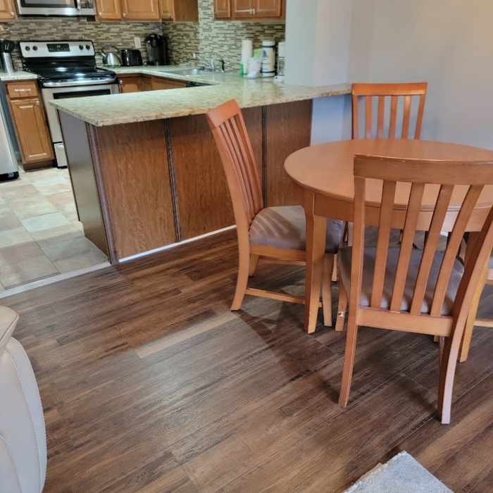 Floors 2000 Luxury Vinyl Plank Flooring