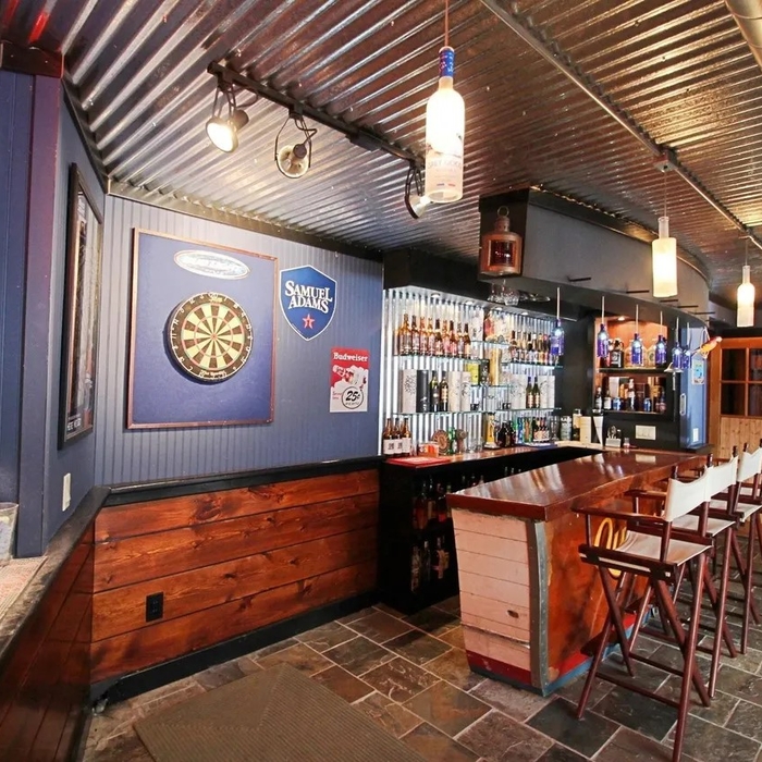 Basement Pub