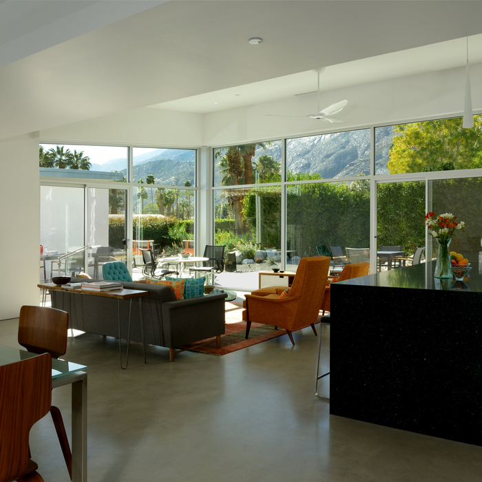 Kitchen &amp; Family Room