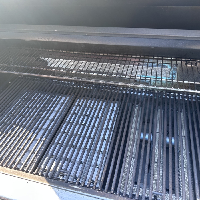 Lynx Grill