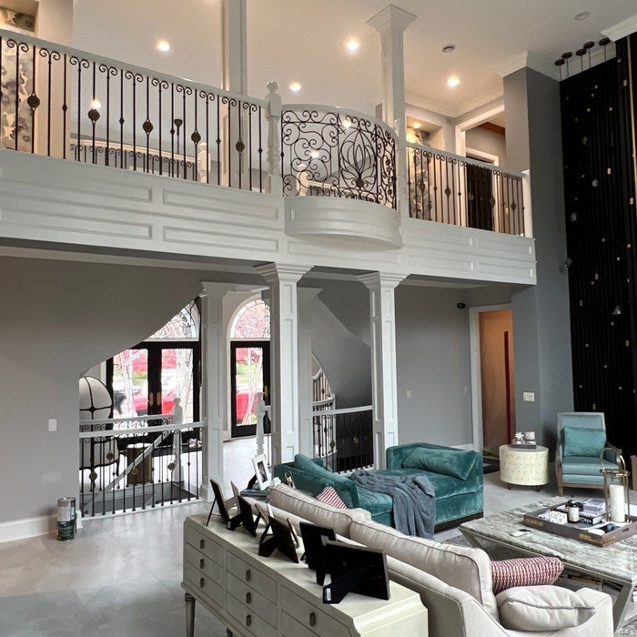 Great Room to End Floor Viewpoint