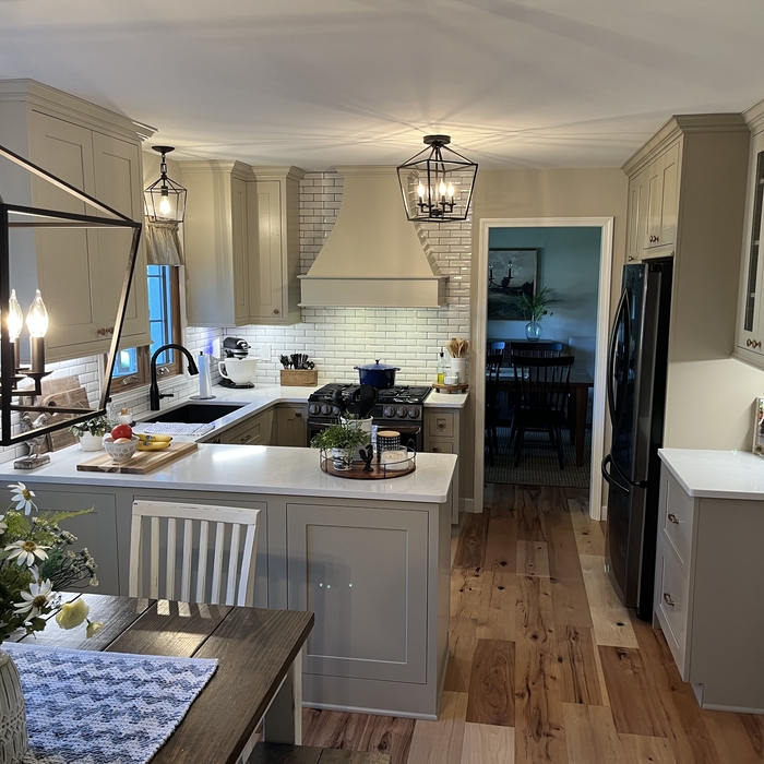 Modern Farmhouse Kitchen