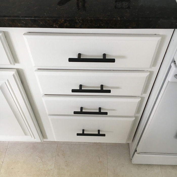 White Kitchen Cabinets