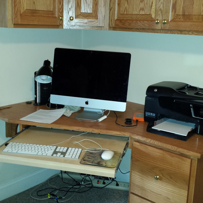 Corner Computer Desk Area