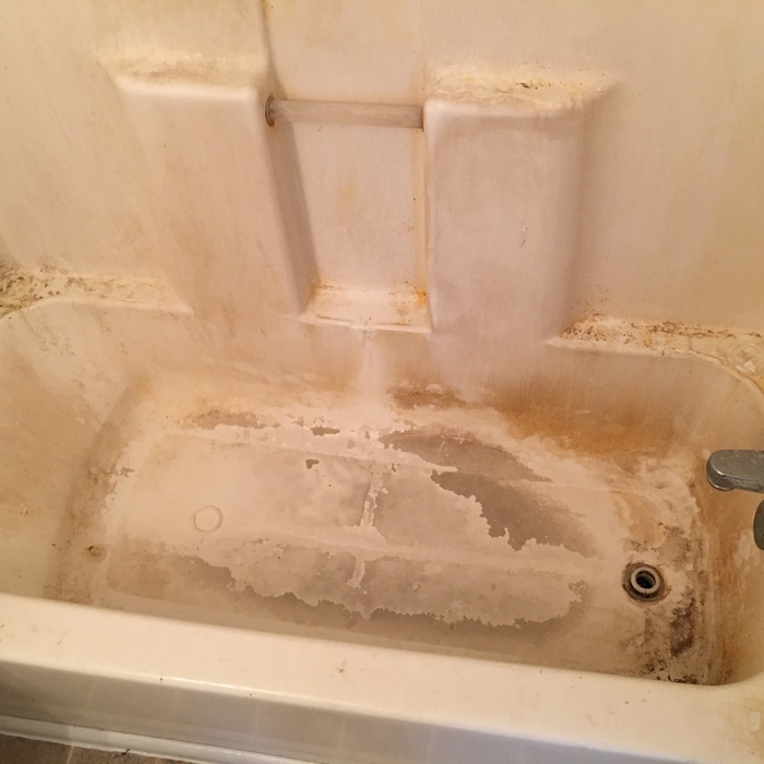 Apartment move out&hellip; Shower/tub