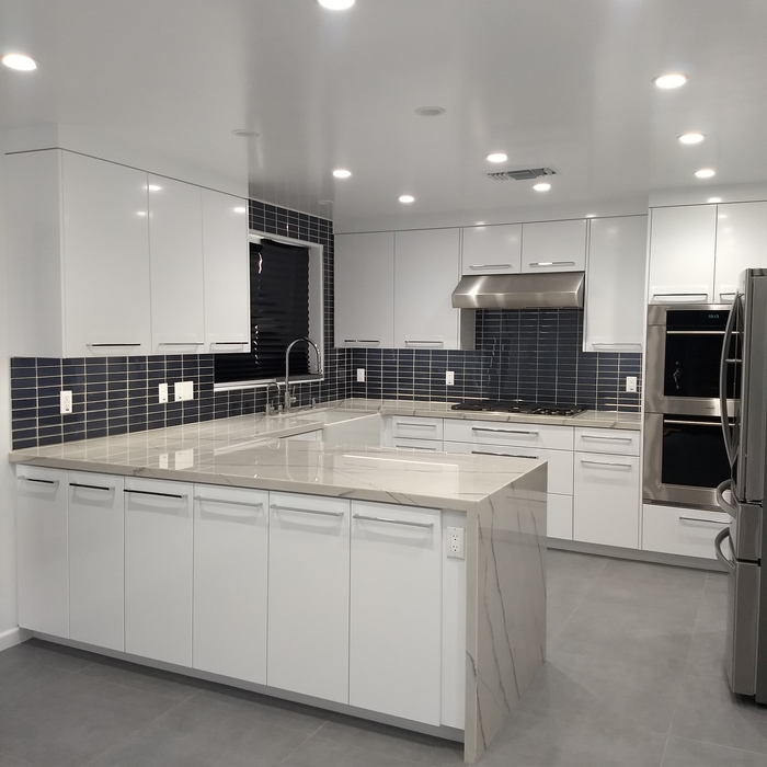 Modern Kitchen