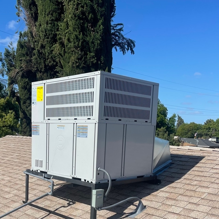 Bosch 18.5 Seer Rooftop Unit