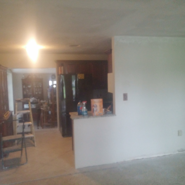 Finished ceiling with texture