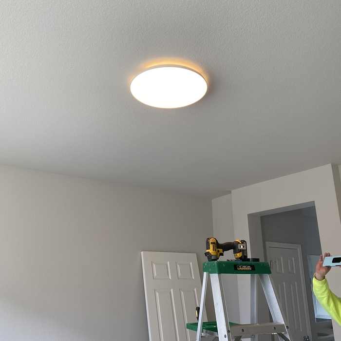 install light in bed room