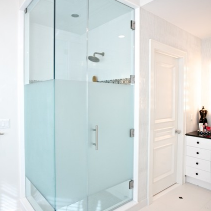 Frameless Steam Shower with Privacy Frosting