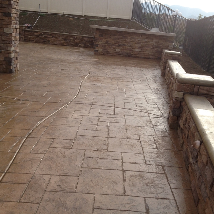 Small rentaining wall