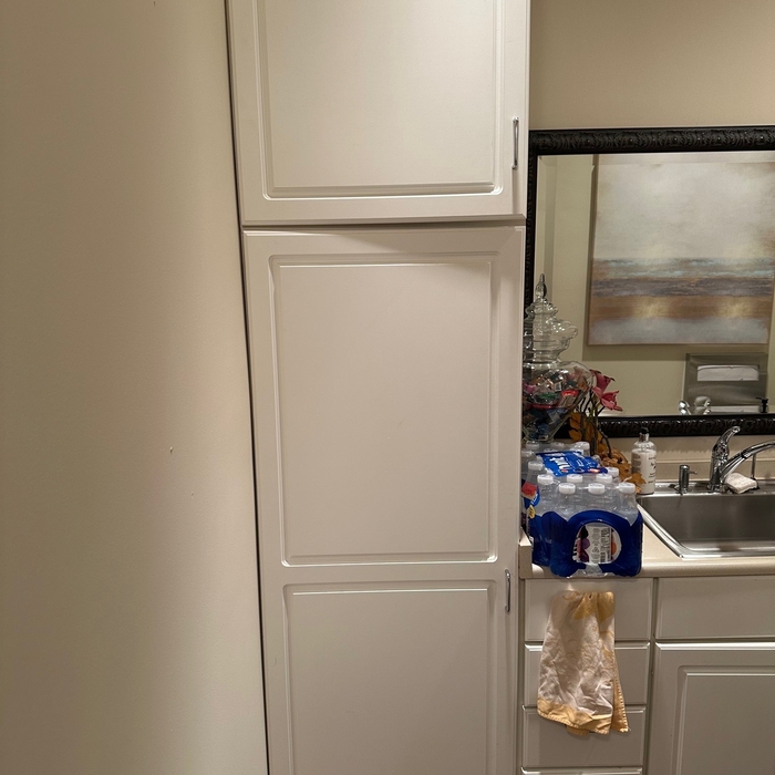 Kitchen Cabinet Installation