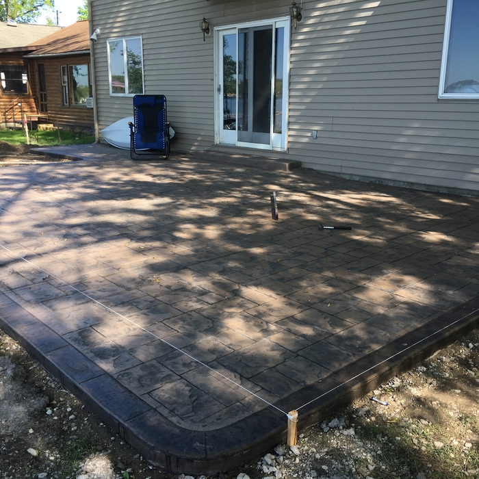 Stamped concrete with border