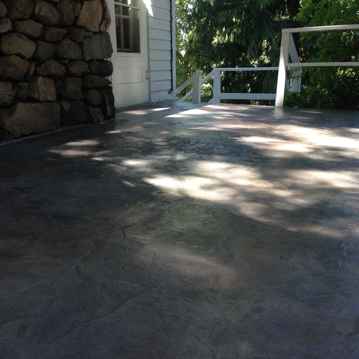 Concrete overlay