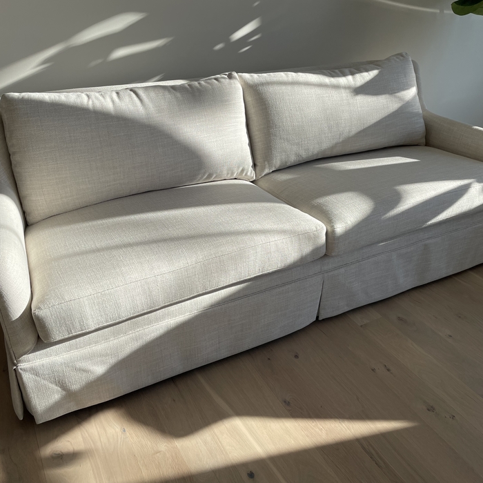 Couch by 6535