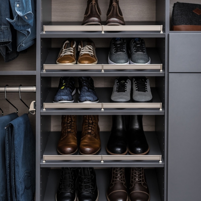 reach-in closet