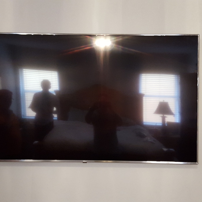 LG 65&quot; 2