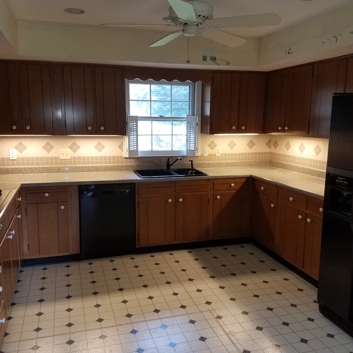 old gorgeous kitchen