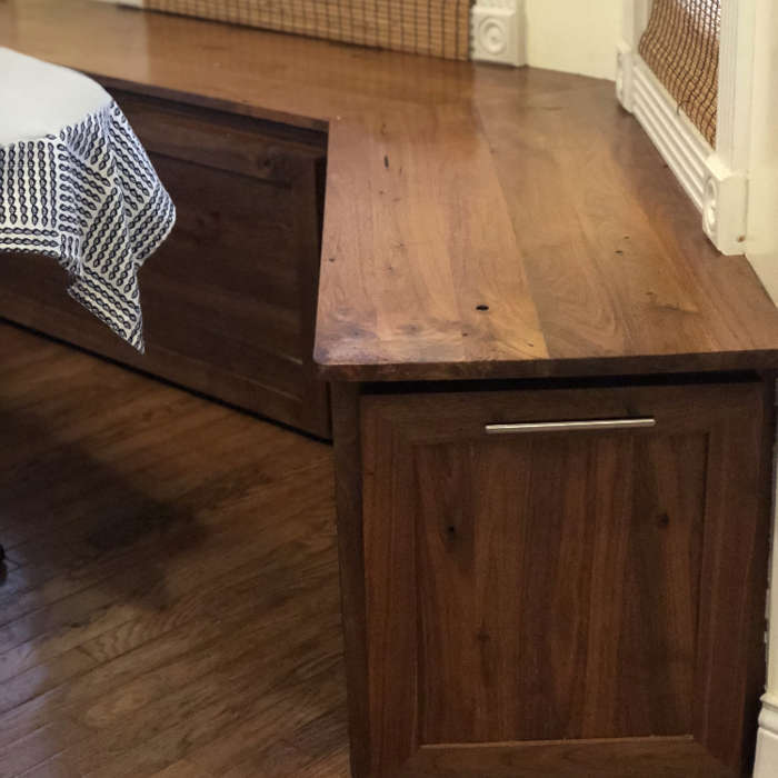 KITCHEN WINDOW SEAT