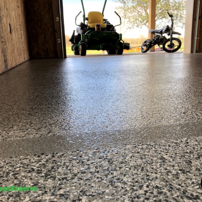 1/4&quot; Gravel with Neutral Grey Trim
