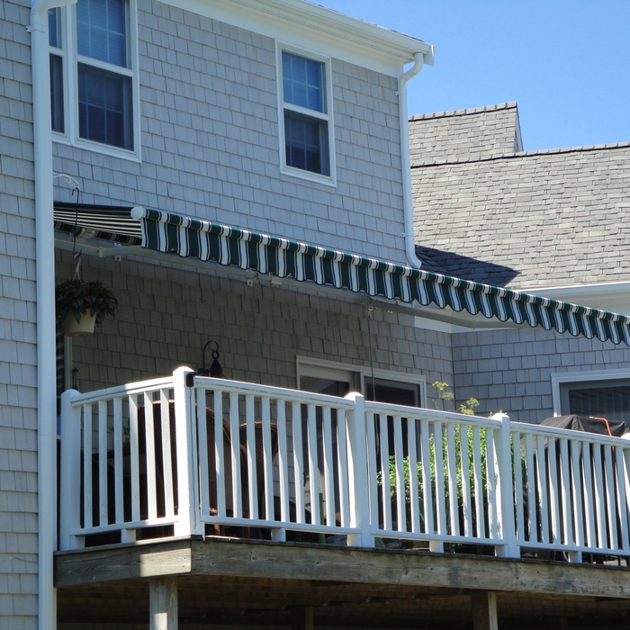 Retractable Deck Awning